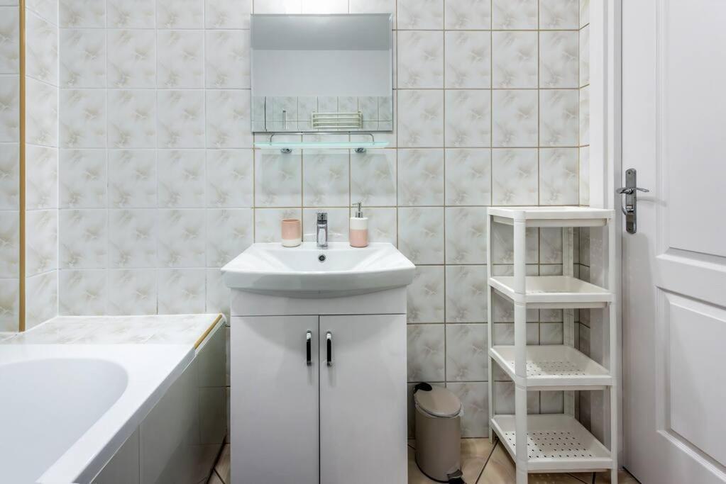 Ap. Olimpia 1 Pok. 2 Osoby, Downtown, Free Parking Apartment Krakow Luaran gambar